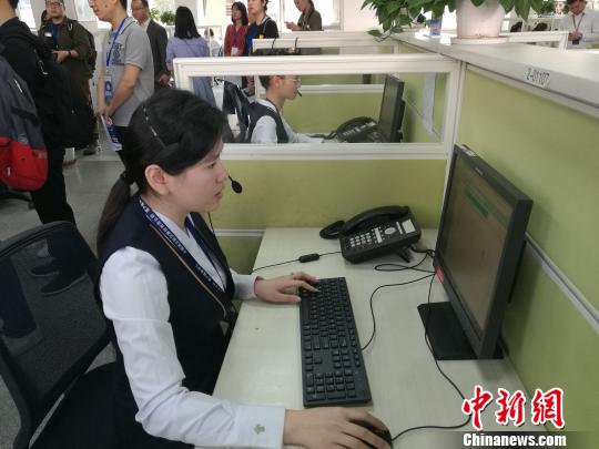 做外呼客服的危害(做外呼客服对身体的危害)