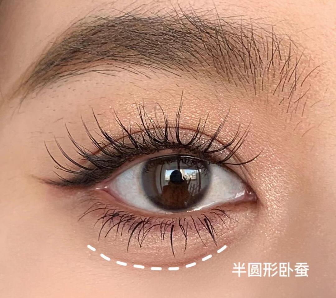 女人有卧蚕代表什么(有卧蚕是显老还是年轻) 女人有卧蚕代表什么(有卧蚕是显老还是年轻)
