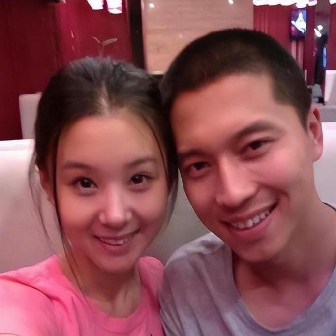 包含李小萌的老公个人资料简介的词条 包含李小萌的老公个人资料简介的词条