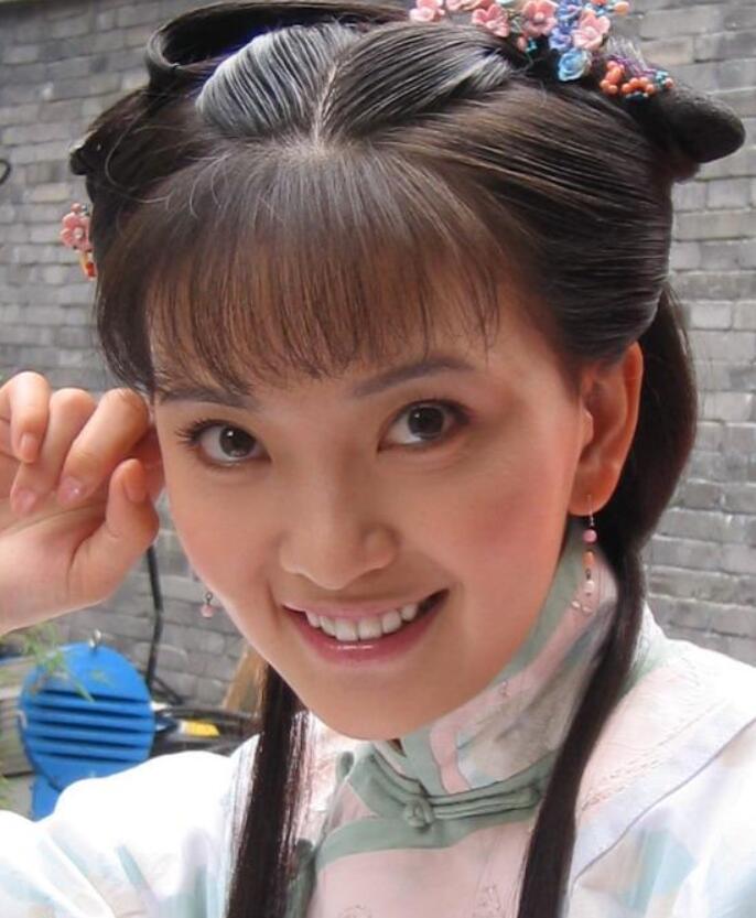 爱在春天演员表(爱在春天演员表潘丹)