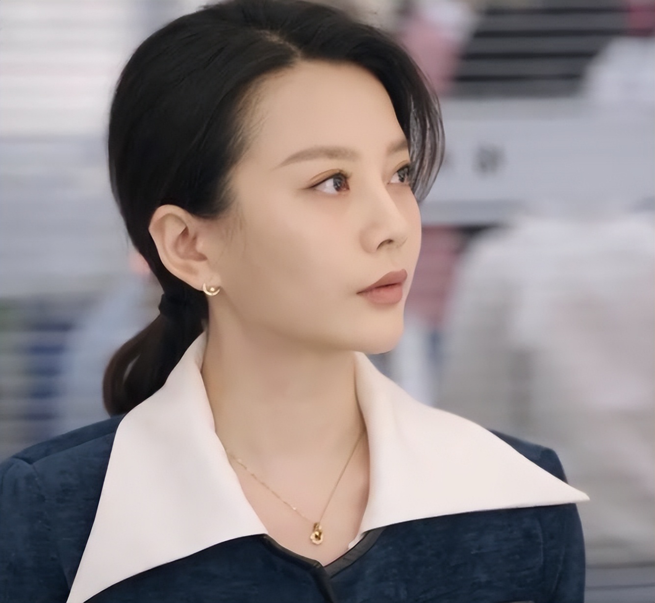 爱在春天演员表(爱在春天演员表潘丹)