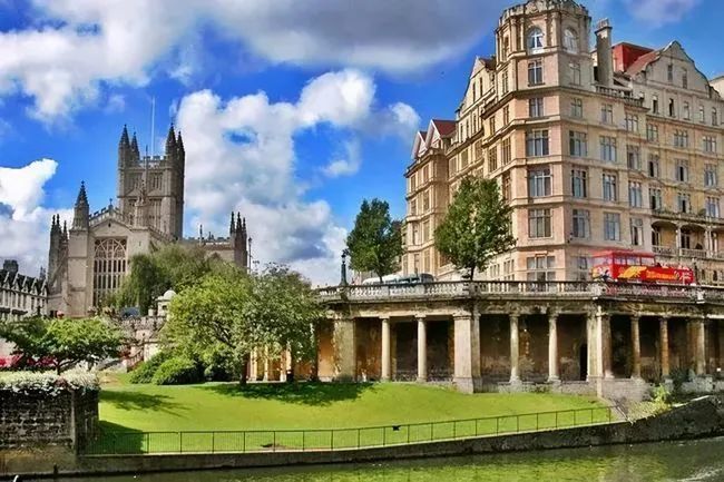 英国金斯顿大学(英国金斯顿大学相当于中国哪所大学) 英国金斯顿大学(英国金斯顿大学相当于中国哪所大学)