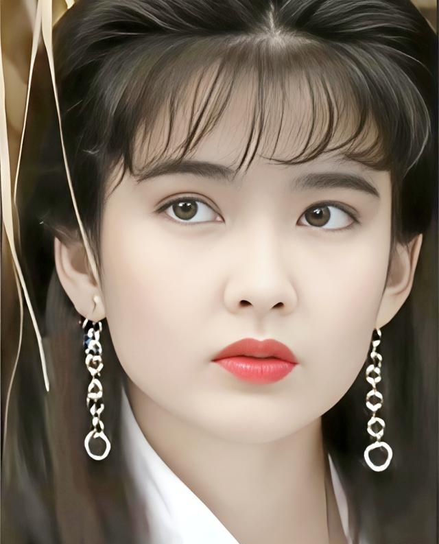 周慧敏的老公是谁呢(周慧敏年轻时最美照片)