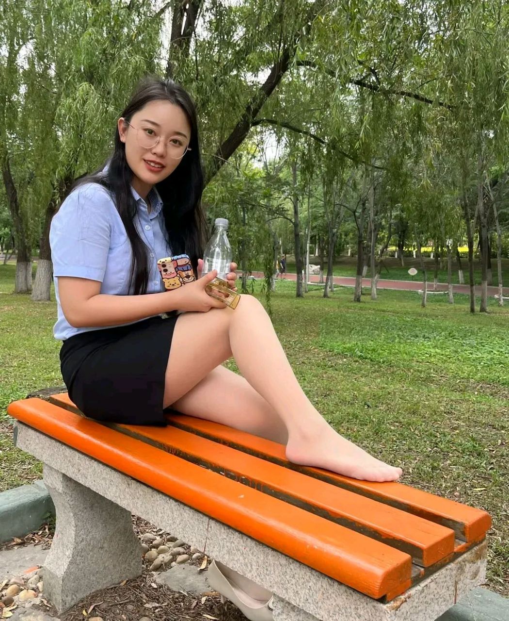 性感小脚(小脚妹的图片) 性感小脚(小脚妹的图片)