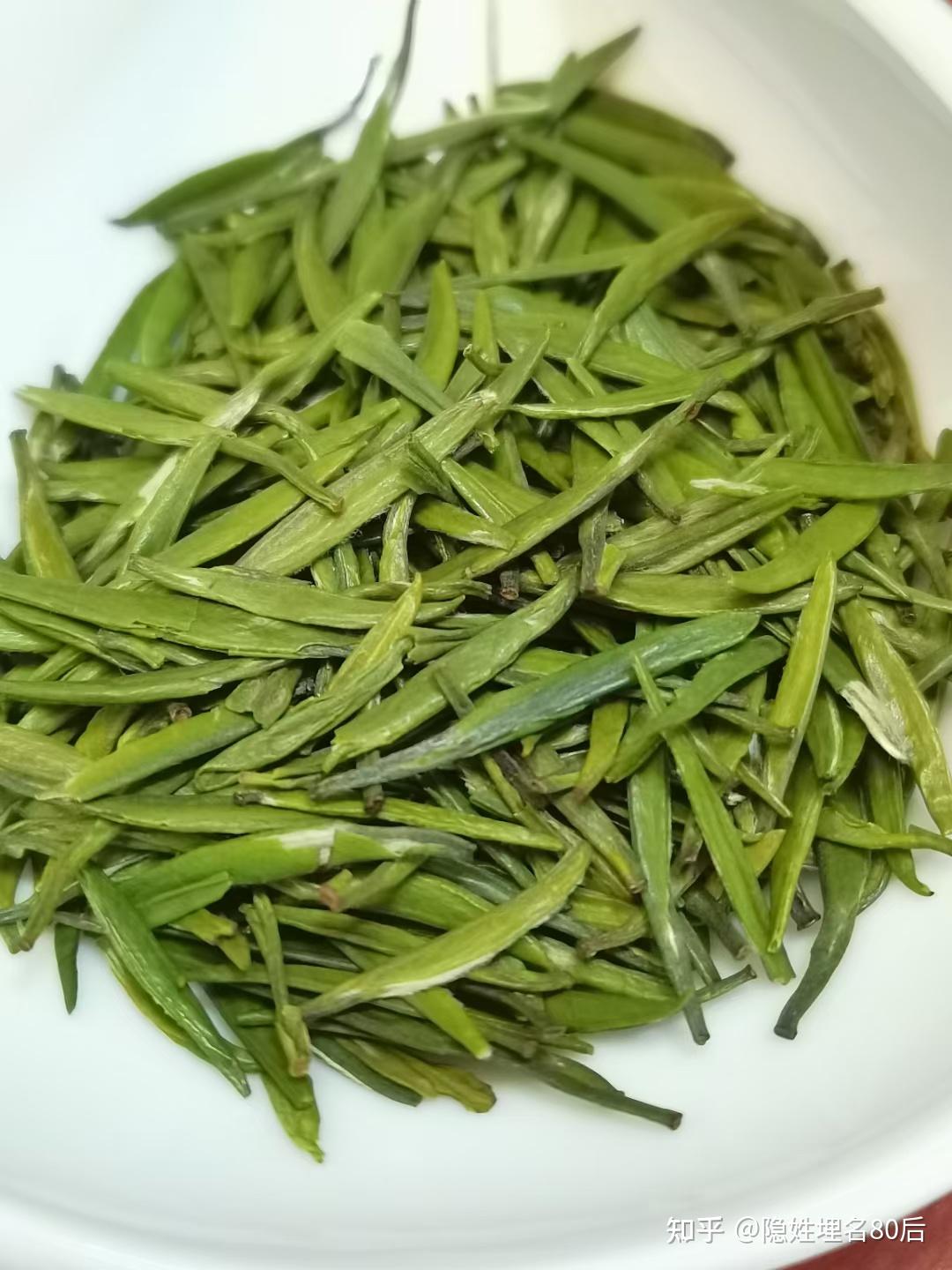 竹叶青茶叶(竹叶青茶叶保质期一般是多久)