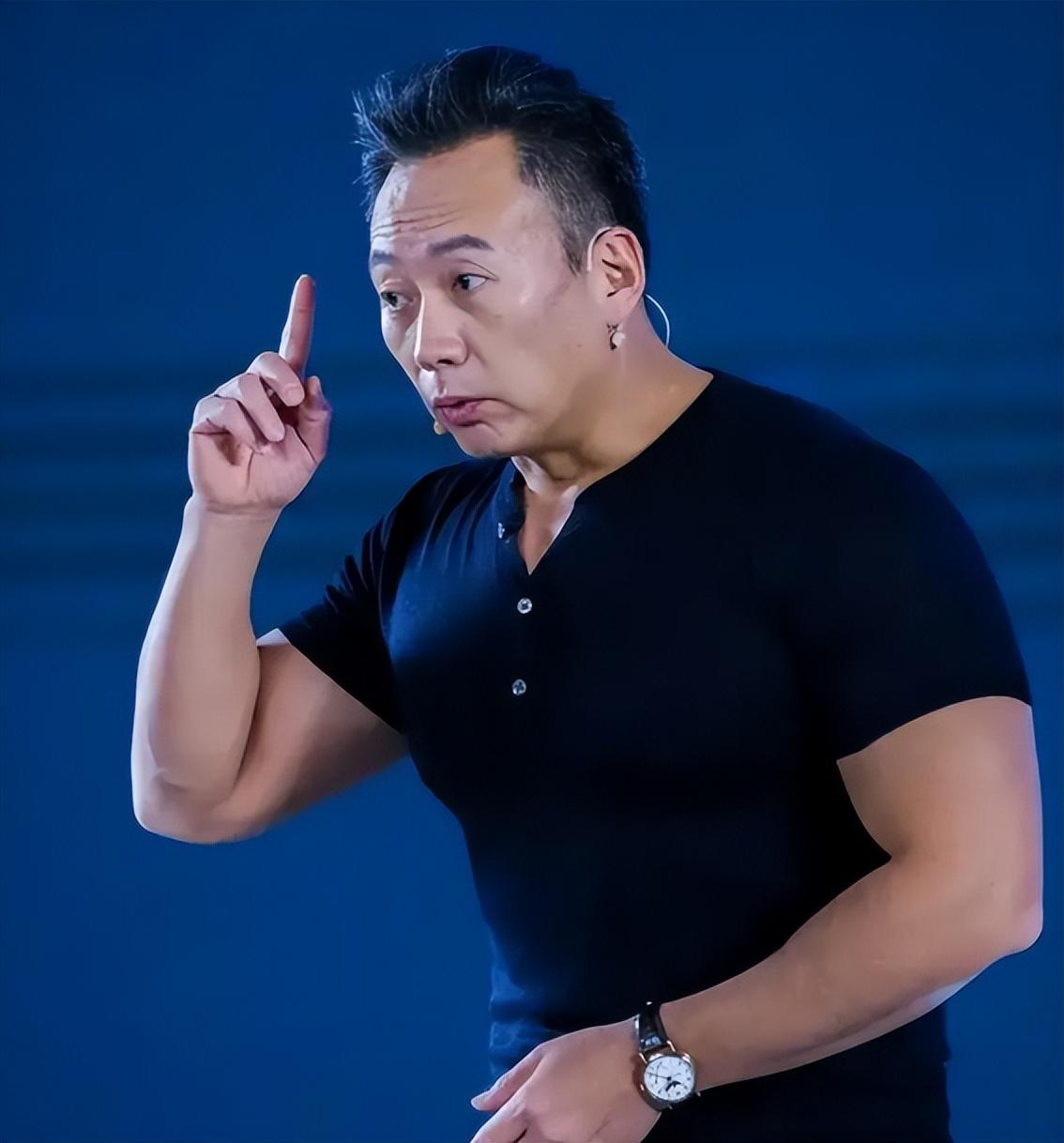 王小骞老公(全家总动员王小骞) 王小骞老公(全家总动员王小骞)